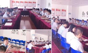 居然之家襄陽(yáng)店2019年上半年工作總結(jié)會(huì)暨第三季度員工生日會(huì)圓滿召開(kāi)！